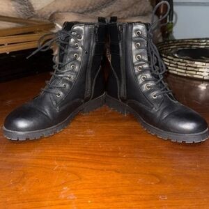 Womens lace up military boots